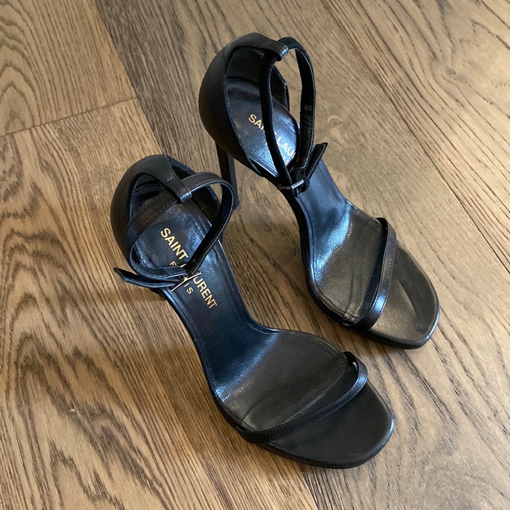 Like new ysl heels, one leather strap one suede you can change the straps.